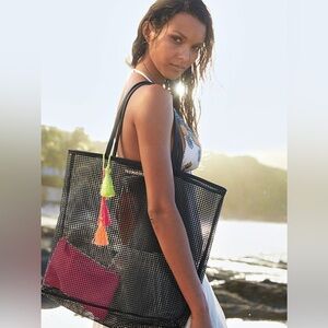 Victoria’s Secret Limited Edition Rubber Mesh Tote Bag Beach Bag Pink Mini Pouch